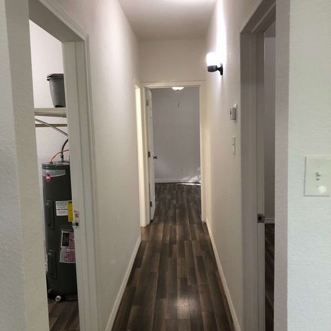 507 S Scullin Avenue, Denison, TX 75020