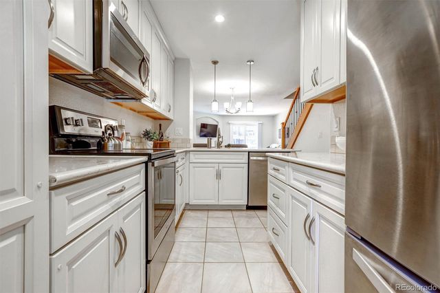 8210 S Fillmore Circle, Littleton, CO 80122