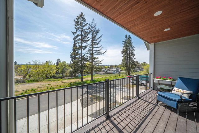 1212 W CORA Ave, Spokane, WA 99205