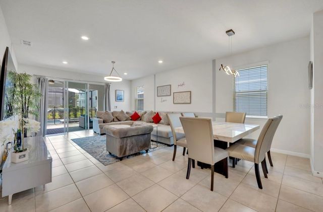 7204 OAKMOSS LOOP, Davenport, FL 33837