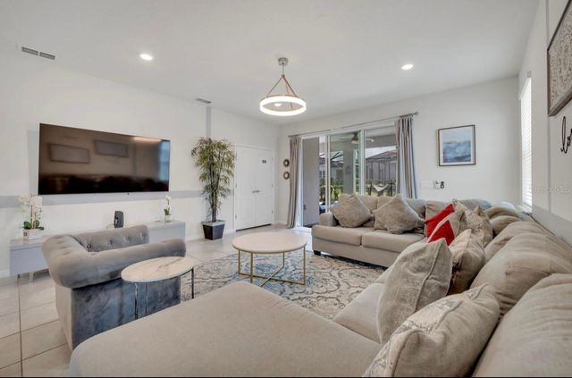 7204 OAKMOSS LOOP, Davenport, FL 33837