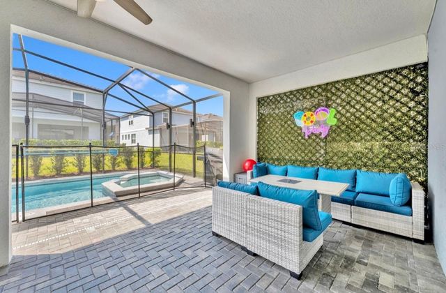 7204 OAKMOSS LOOP, Davenport, FL 33837