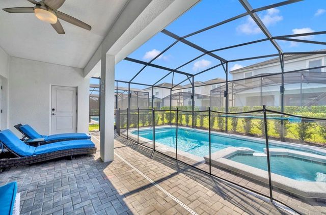 7204 OAKMOSS LOOP, Davenport, FL 33837