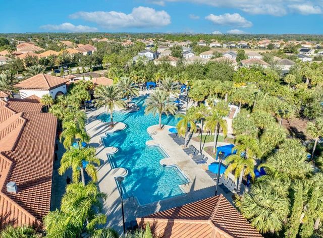 7204 OAKMOSS LOOP, Davenport, FL 33837