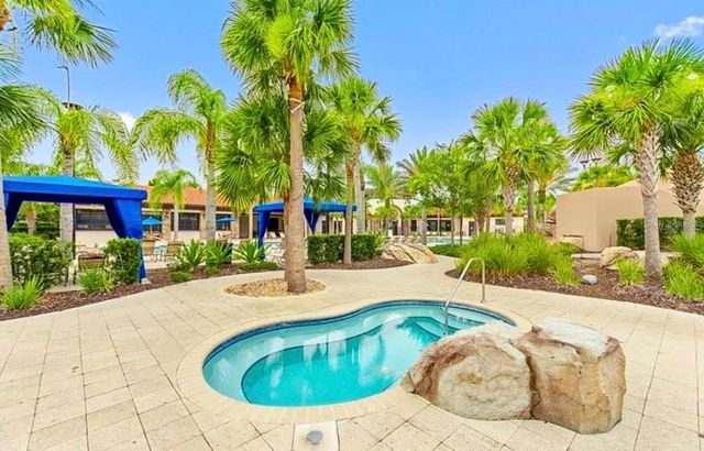 7204 OAKMOSS LOOP, Davenport, FL 33837