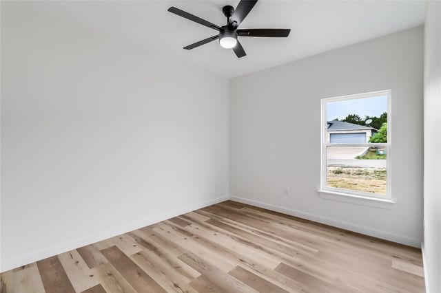 21415 Highland Lake DR, Lago Vista, TX 78645