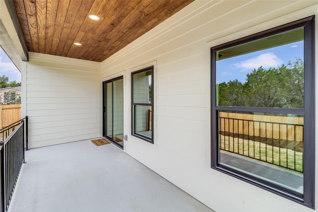 21415 Highland Lake DR, Lago Vista, TX 78645