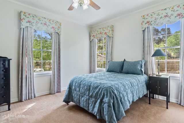 7112 E Ridge Drive, Shreveport, LA 71106