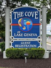 111 Center STREET #304, Lake Geneva, WI 53147