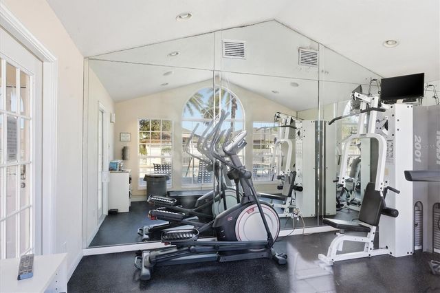 7029 LENNOX PLACE, University Park, FL 34201