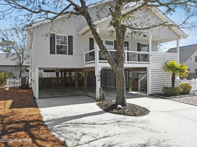 102 NE 21st Street, Oak Island, NC 28465