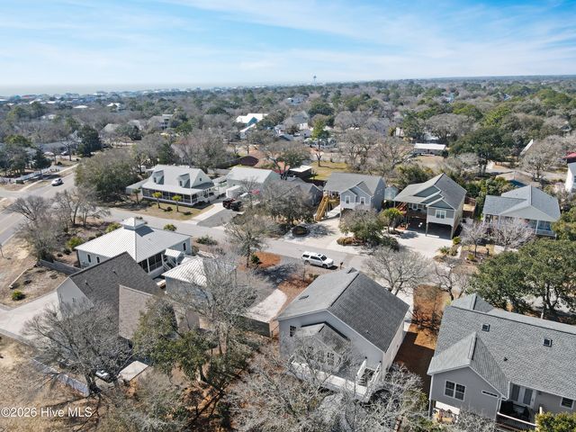 102 NE 21st Street, Oak Island, NC 28465
