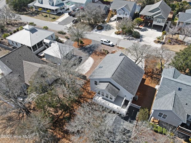 102 NE 21st Street, Oak Island, NC 28465