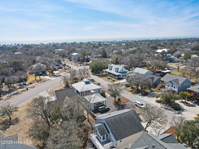 102 NE 21st Street, Oak Island, NC 28465