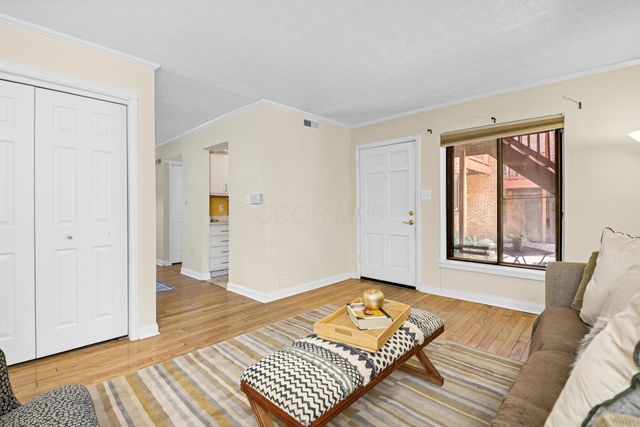 273 Lear, 6, Columbus, OH 43206