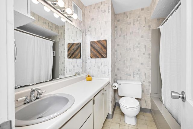 273 Lear, 6, Columbus, OH 43206