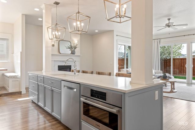 6769 S Kirra Ave, Boise, ID 83709