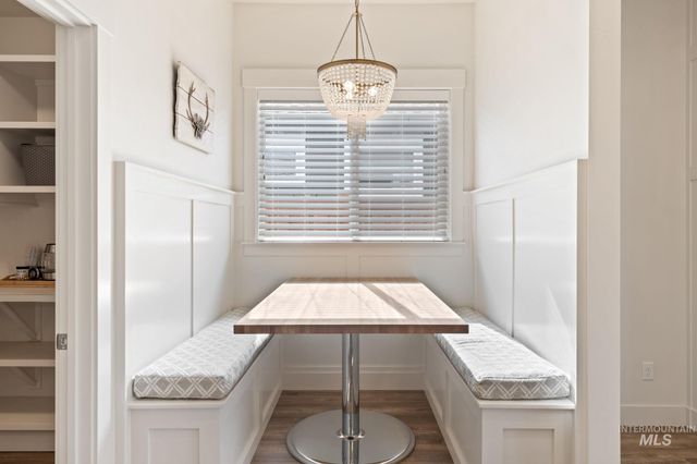 6769 S Kirra Ave, Boise, ID 83709