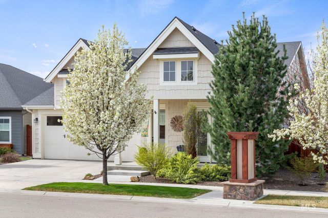 6769 S Kirra Ave, Boise, ID 83709