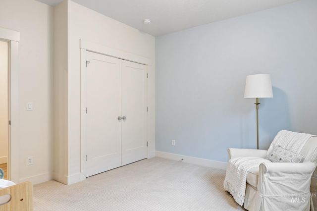 6769 S Kirra Ave, Boise, ID 83709