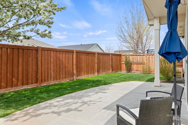 6769 S Kirra Ave, Boise, ID 83709