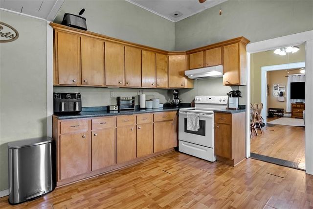 412 Yoakum Avenue, Dequincy, LA 70633