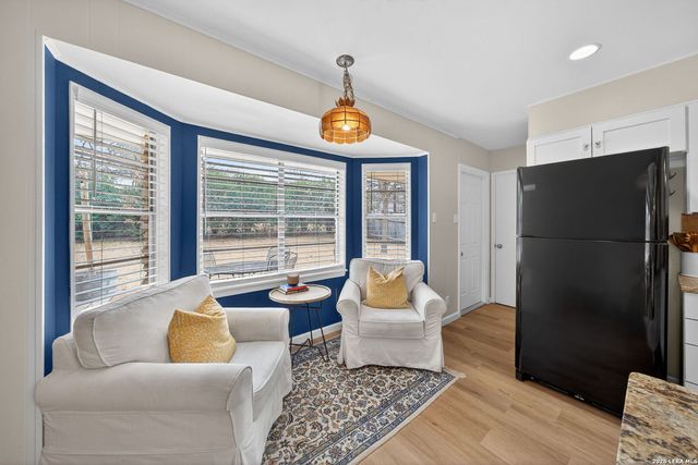 3422 Triola Dr, San Antonio, TX 78230