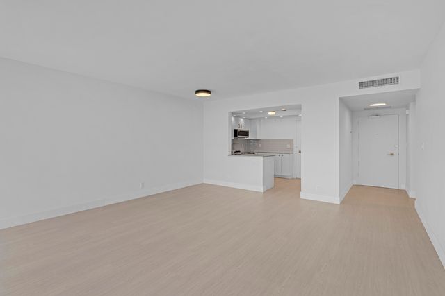 3700 Galt Ocean Drive 1108, Fort Lauderdale, FL 33308