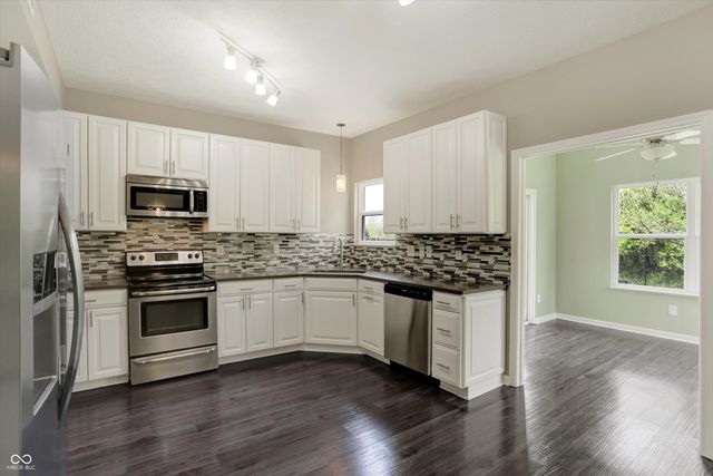 7820 Bombay Lane, Indianapolis, IN 46239