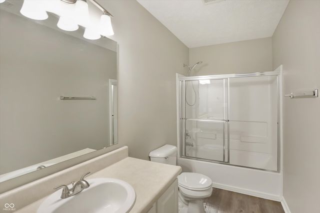 7820 Bombay Lane, Indianapolis, IN 46239