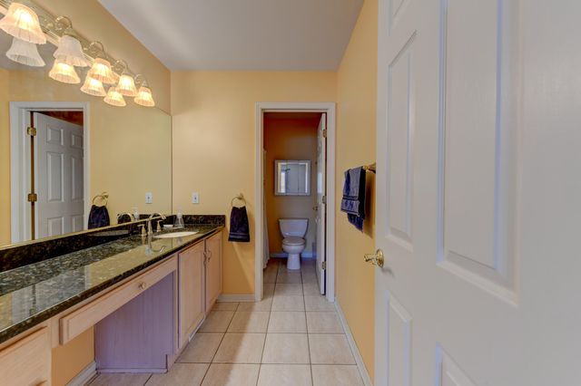 2028 Wildwood Circle, Highland, IN 46322