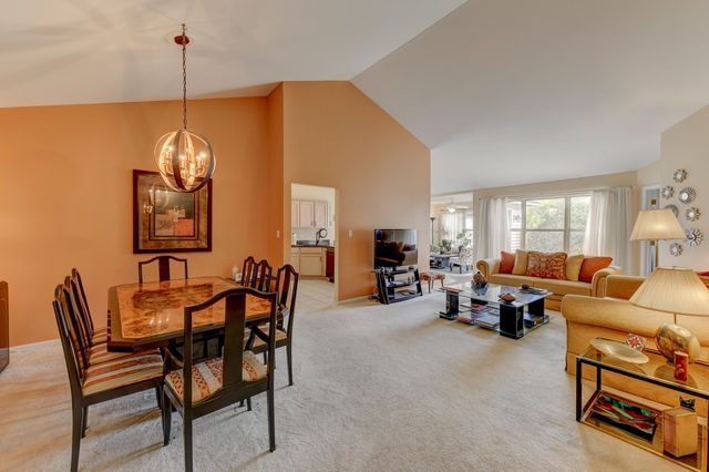 2028 Wildwood Circle, Highland, IN 46322