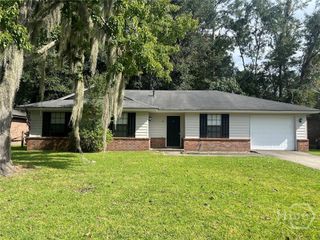 4 Mulberry Court, Savannah, GA 31406