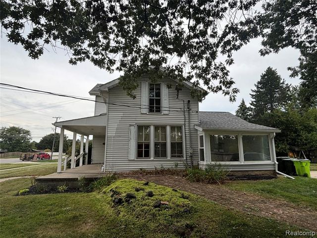 37840 Utica Road, Sterling Heights, MI 48312