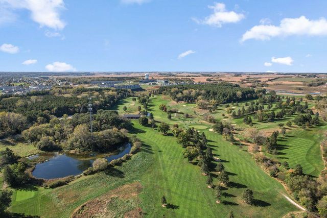 3528 Worrall Court NW, Rochester, MN 55901