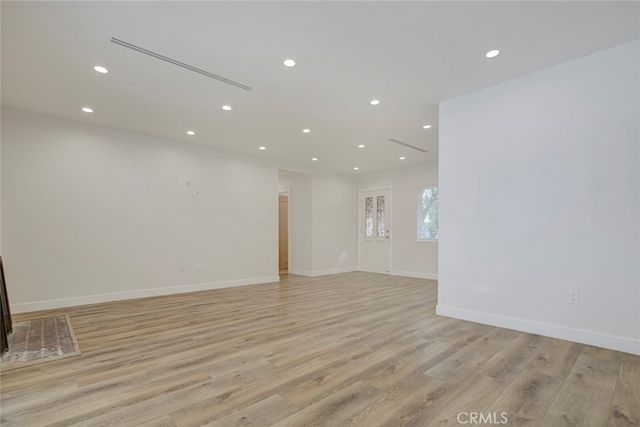 19001 Community, Northridge, CA 91324