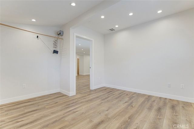 19001 Community, Northridge, CA 91324