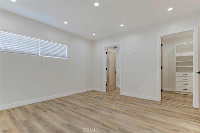 19001 Community, Northridge, CA 91324