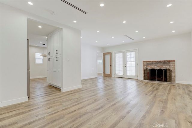 19001 Community, Northridge, CA 91324