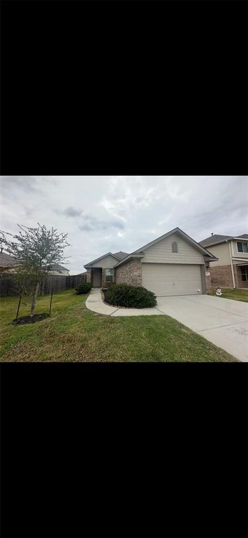 4307 Sand Pebble Lane, Baytown, TX 77521