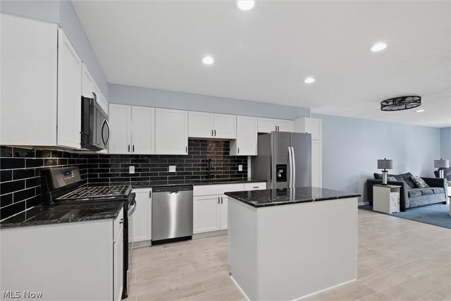 6670 Seville Drive, Canfield, OH 44406