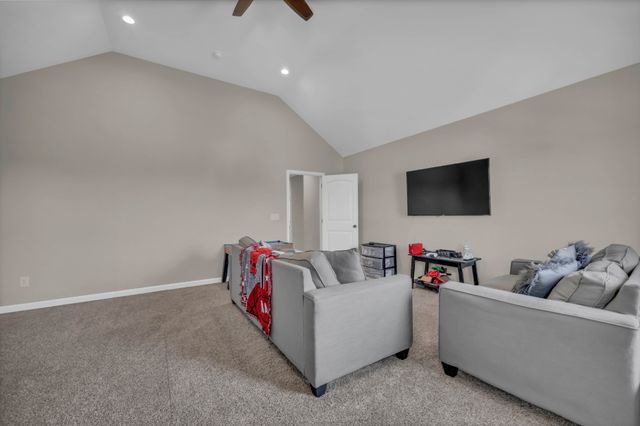 854 Winslow St, Clarksville, TN 37042
