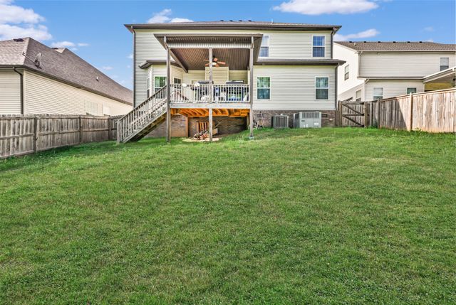 854 Winslow St, Clarksville, TN 37042