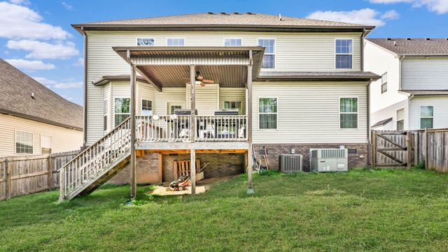 854 Winslow St, Clarksville, TN 37042