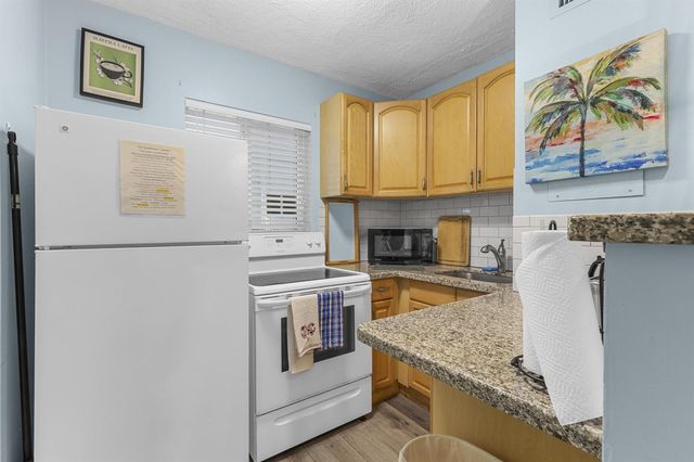 3225 NE 16th Street 9a, Pompano Beach, FL 33062