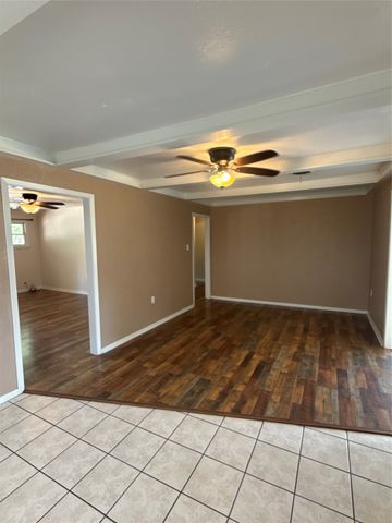 1998 Crestridge, Stephenville, TX 76401