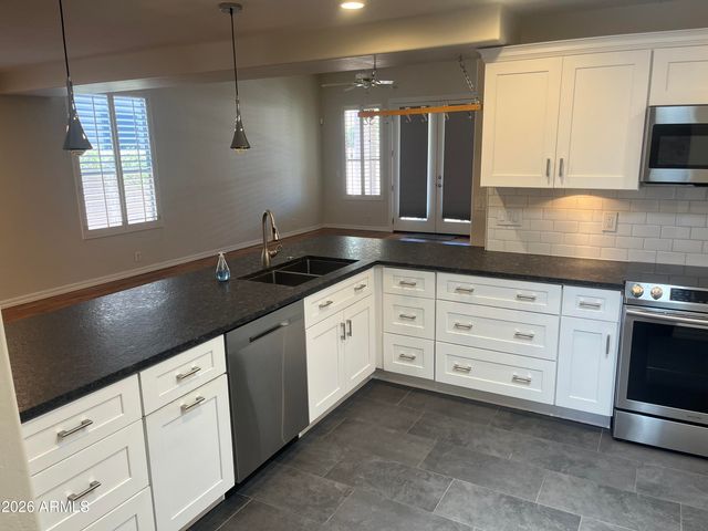 8844 E SHARON Drive, Scottsdale, AZ 85260