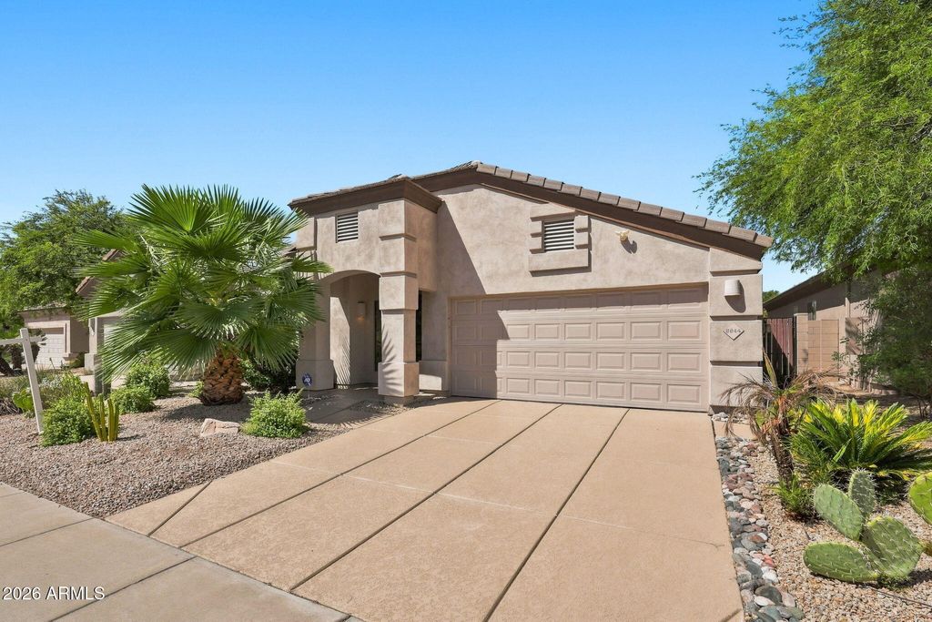 8844 E SHARON Drive, Scottsdale, AZ 85260 — photo 2