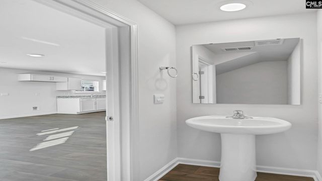 312 Sandy Run Drive, Columbia, SC 29203