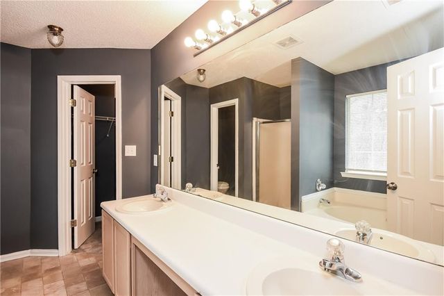 2716 River Tree Drive, Decatur, GA 30034